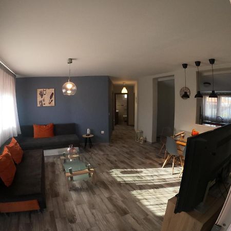 Private Modern Apartment Nea Roda Ngoại thất bức ảnh