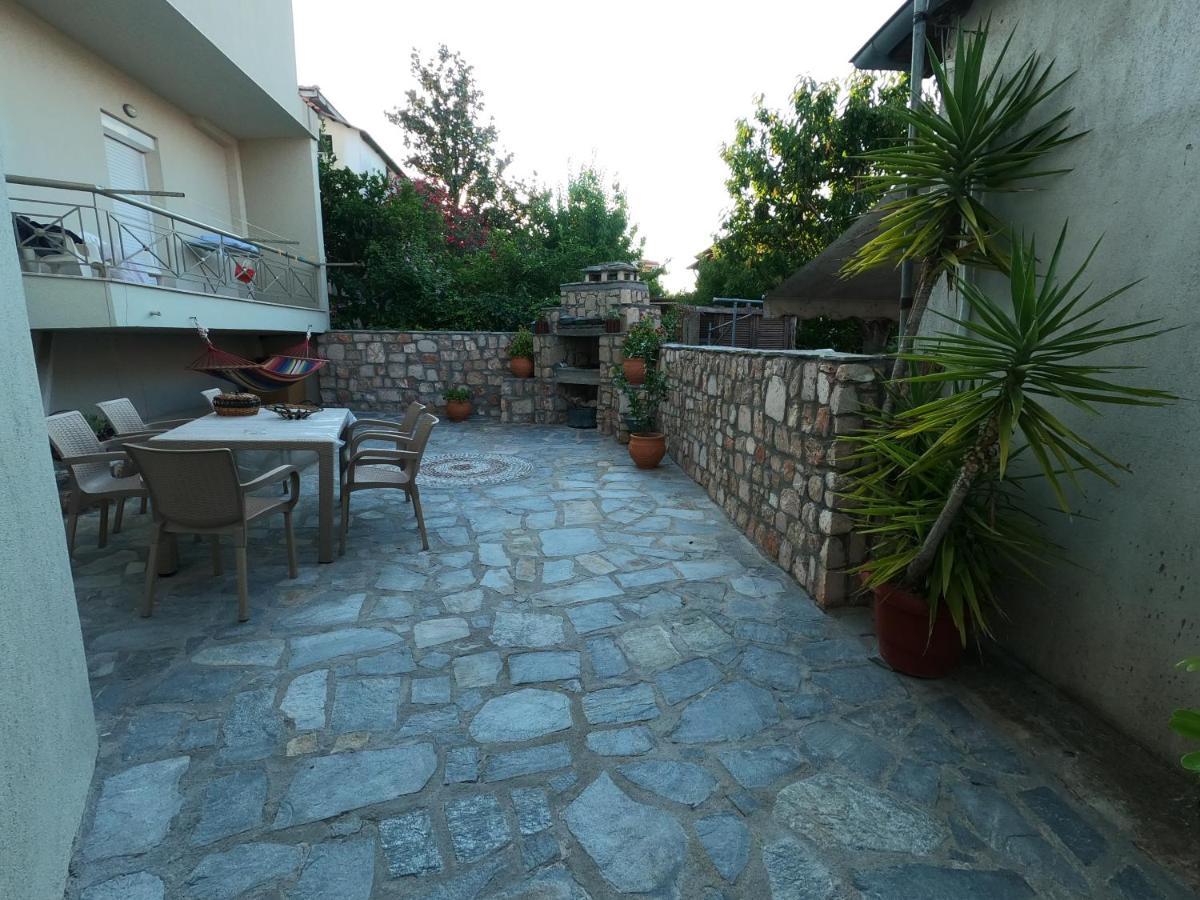 Private Modern Apartment Nea Roda Ngoại thất bức ảnh